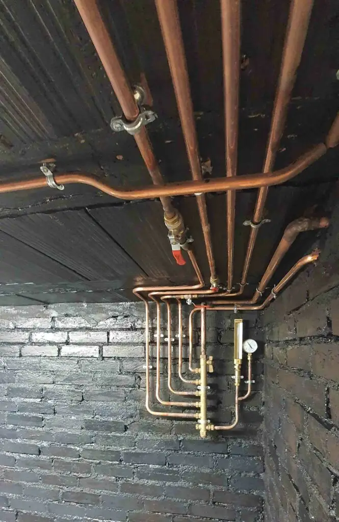 Nourrice de distribution d'un circuit d'eau froide